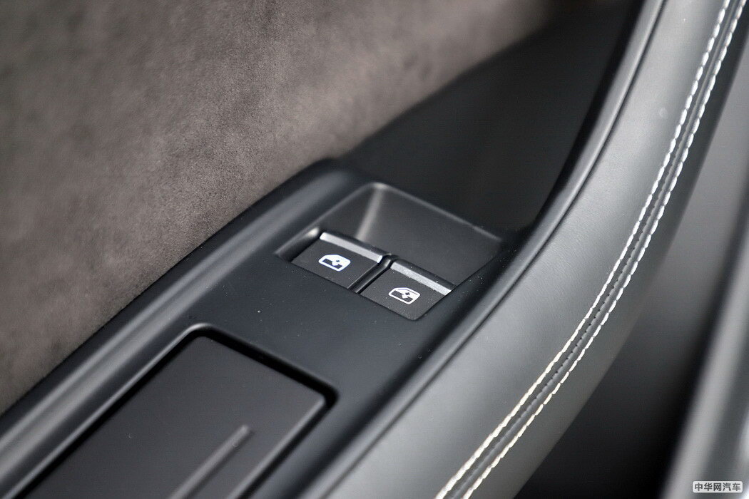 奥迪Q8 2019款 55 TFSI 尊享动感型 组图