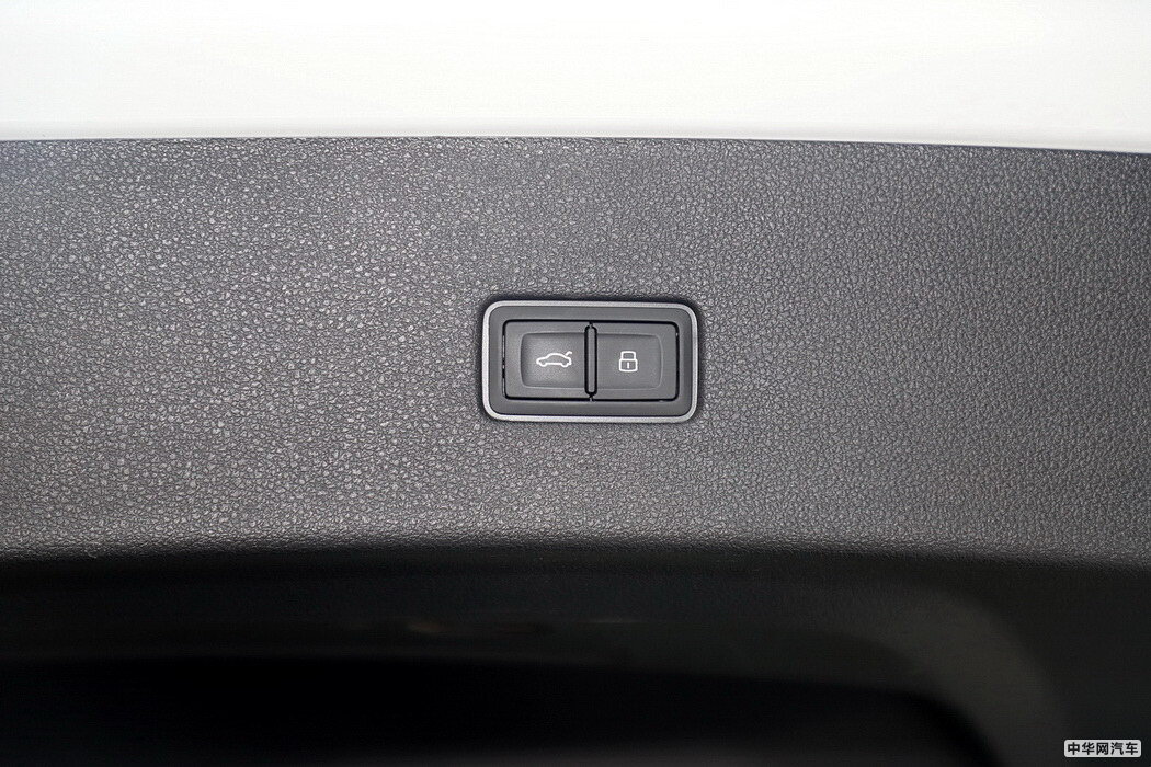 奥迪Q8 2019款 55 TFSI 尊享动感型 组图