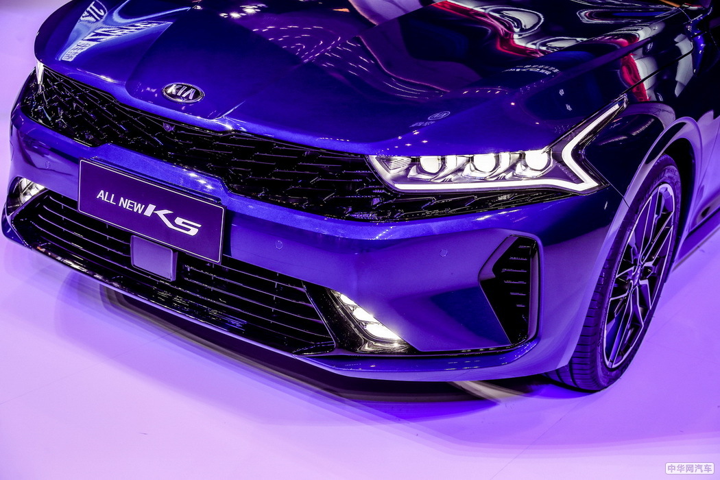 K5凯酷 2020款 2.0T 自动基本型 组图