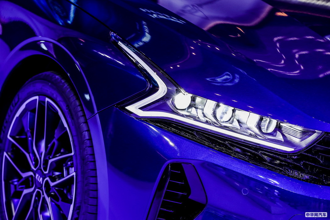 K5凯酷 2020款 2.0T 自动基本型 组图