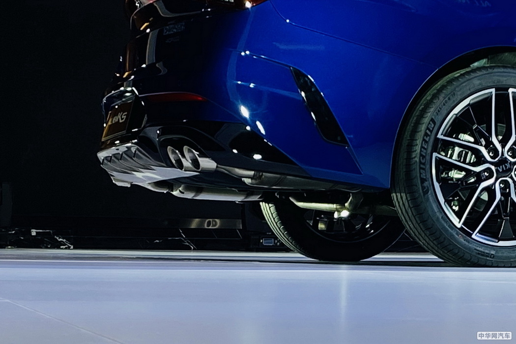 K5凯酷 2020款 2.0T 自动基本型 组图