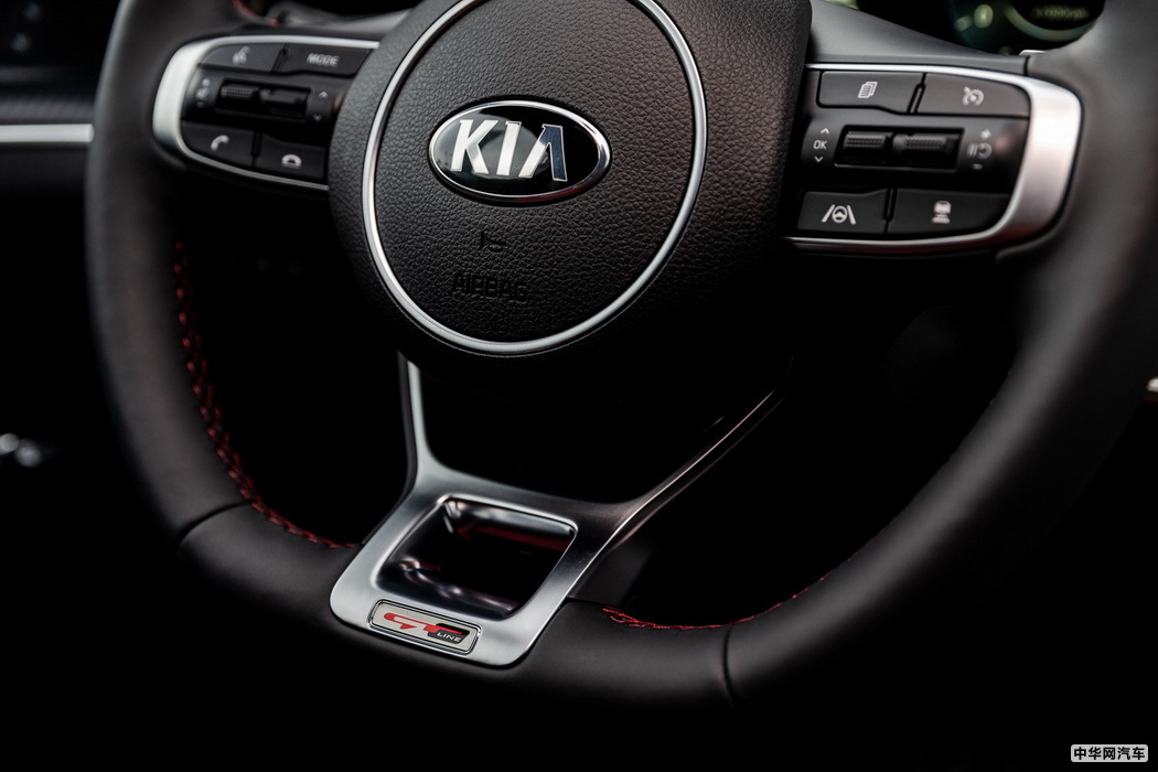 K5凯酷 2020款 2.0T 自动基本型 组图