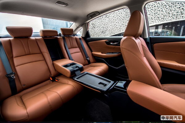 “劲”显混动实力 探秘凌派锐•混动的非凡驾趣 “劲”显混动实力 探秘凌派锐•混动的非凡驾趣