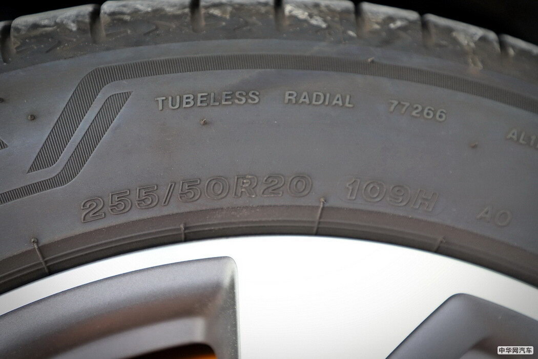 奥迪e-tron 2019款 55 quattro 专享型免税 组图