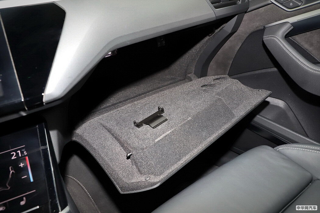 奥迪e-tron 2019款 55 quattro 专享型免税 组图