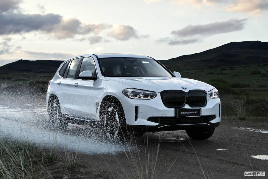 约55.4万元 宝马iX3将于9月13日在中国首发 约55.4万元 宝马iX3将于9月13日在中国首发
