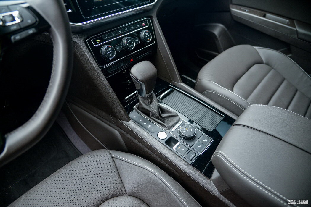 途昂 2020款 380TSI 四驱豪华版 国VI 组图