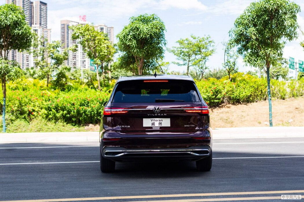 大众Viloran 2020款 330TSI 豪华版 组图