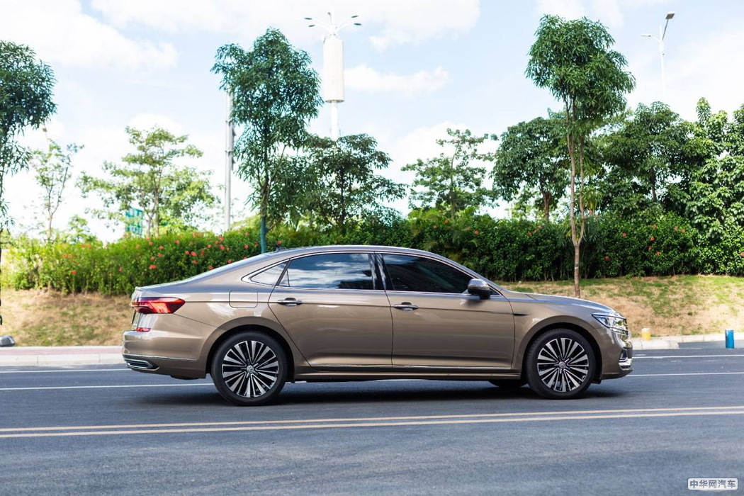 帕萨特 2020款 380TSI 豪华版 国VI 组图