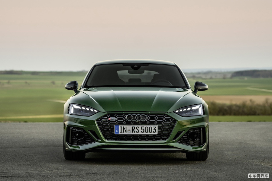 搭载2.9T发动机 新款奥迪RS 4/RS 5将10月上市 搭载2.9T发动机 新款奥迪RS 4/RS 5将10月上市