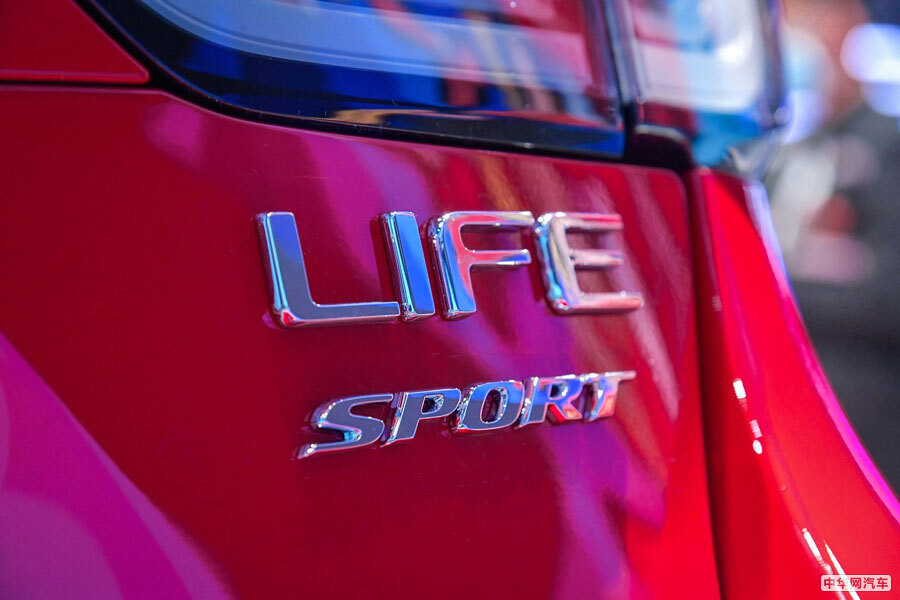 武汉车展正式首发 东风本田LIFE定名“来福酱” 武汉车展正式首发 东风本田LIFE定名“来福酱”