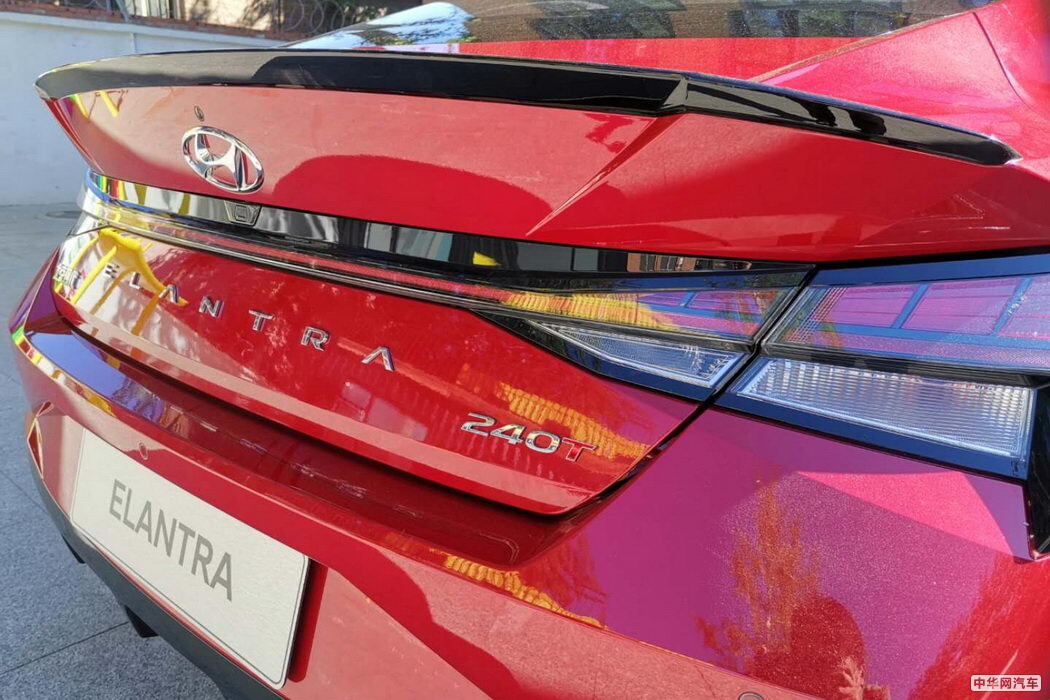 第七代伊兰特 2021款 240TGDi TOP旗舰版 组图