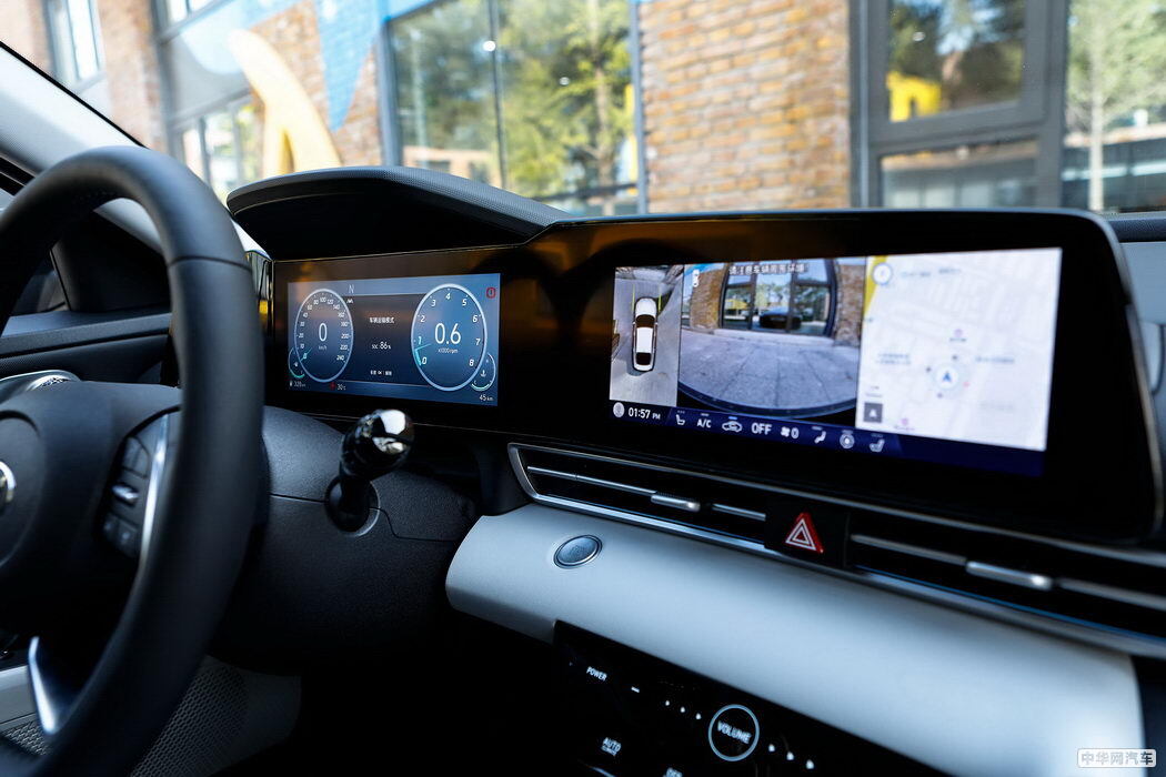 第七代伊兰特 2021款 240TGDi TOP旗舰版 组图