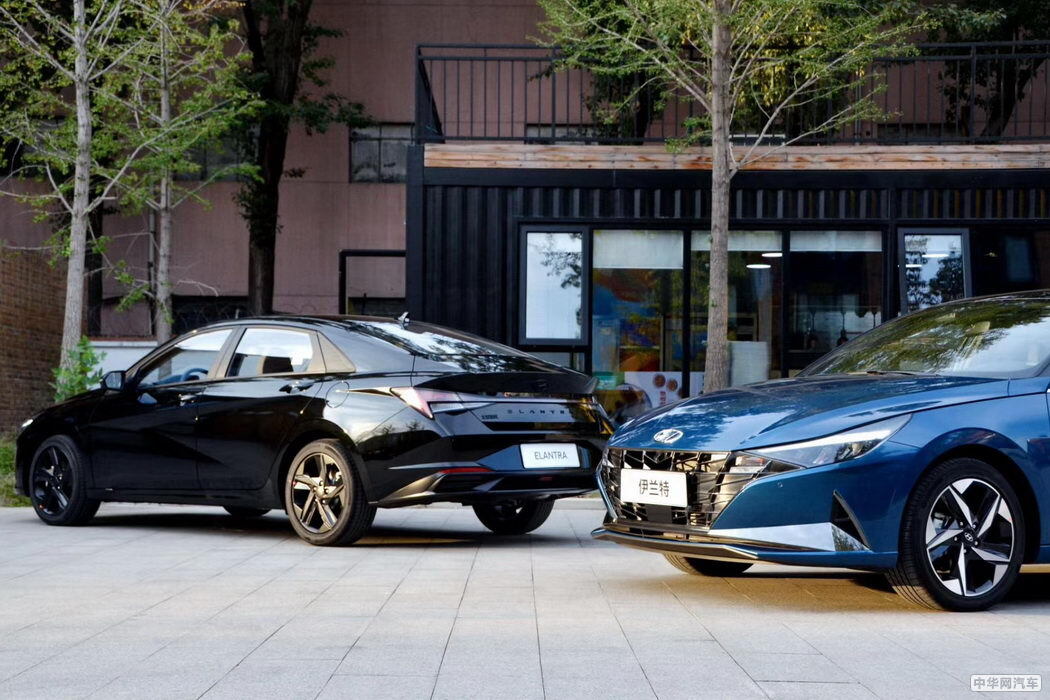 第七代伊兰特 2021款 240TGDi TOP旗舰版 组图