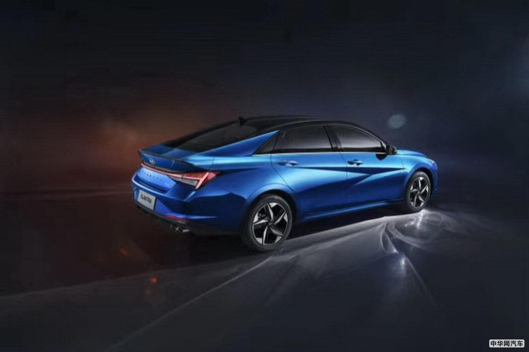 第七代伊兰特 2021款 240TGDi TOP旗舰版 组图