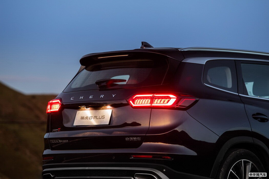 瑞虎8 201瑞虎8款 1.5TCI 自动旗舰蓝驱型7座 组图