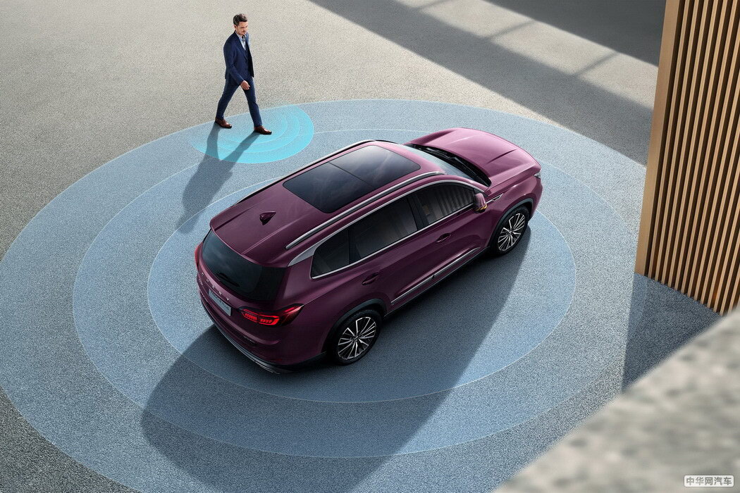 瑞虎8 201瑞虎8款 1.5TCI 自动旗舰蓝驱型7座 组图