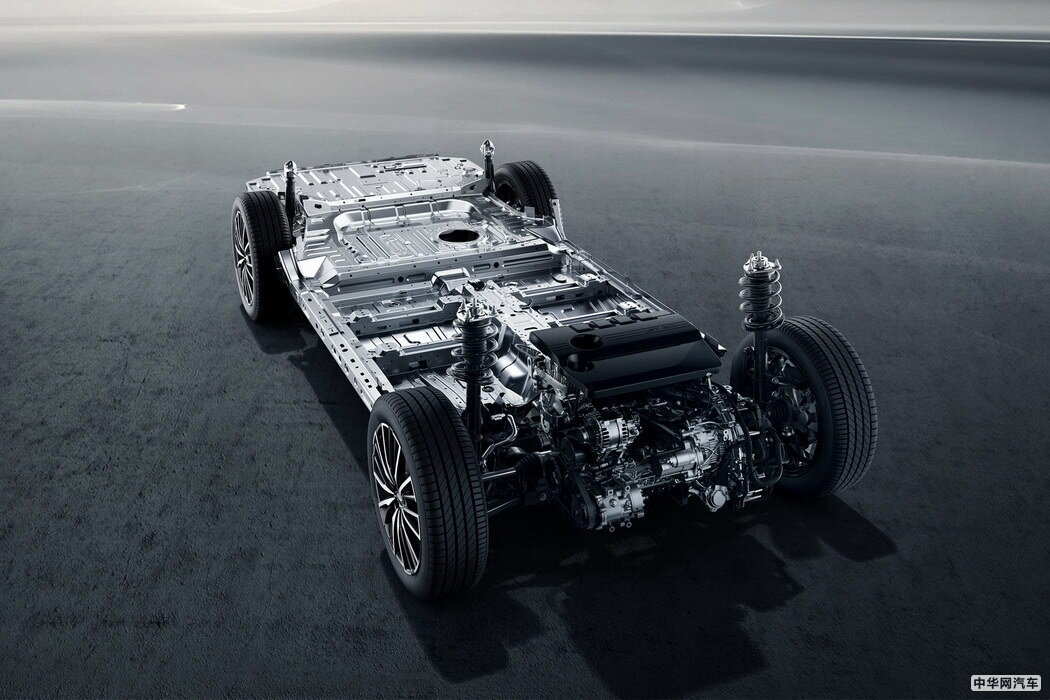 瑞虎8 201瑞虎8款 1.5TCI 自动旗舰蓝驱型7座 组图