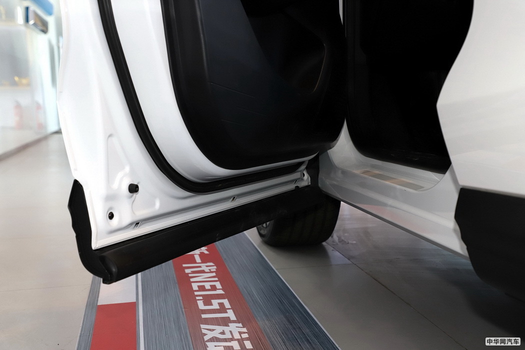 欧尚X5 2021款 1.5T DCT旗舰型 组图