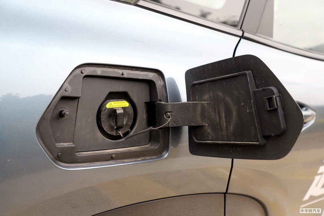 蚂蚁 2020款 高能版免税 组图