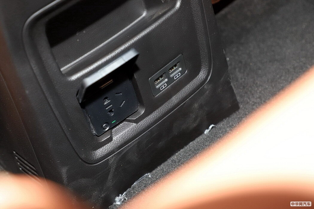 蚂蚁 2020款 高能版免税 组图