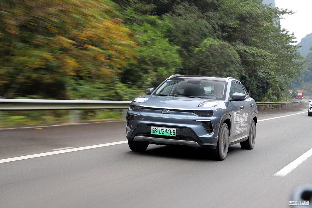 蚂蚁 2020款 高能版免税 组图