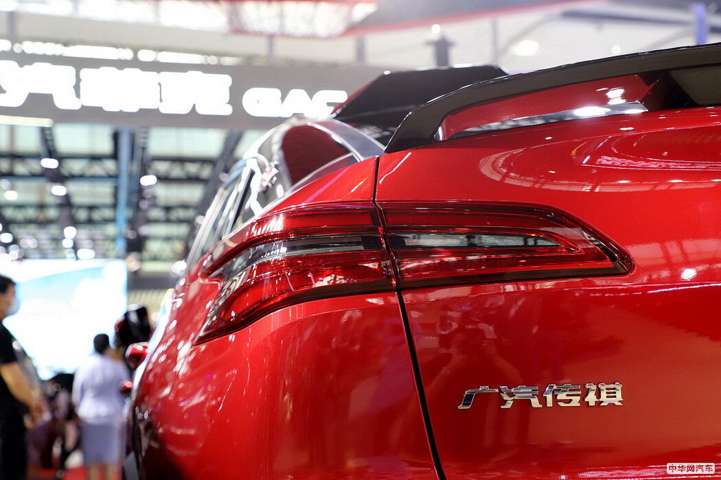 传祺GS4 2020款 COUPE 270T 自动尊享版 组图