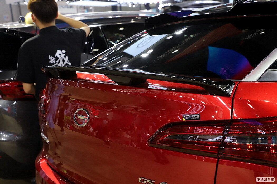 传祺GS4 2020款 COUPE 270T 自动尊享版 组图