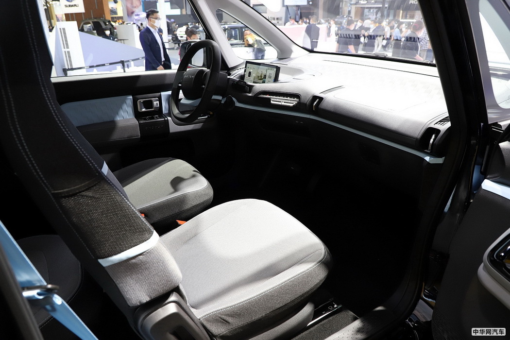 新宝骏E300 2020款 星际未来版免税 组图