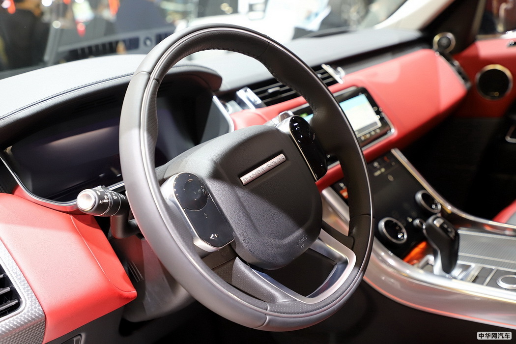 揽胜运动版 2021款 3.0 L6 HST 组图