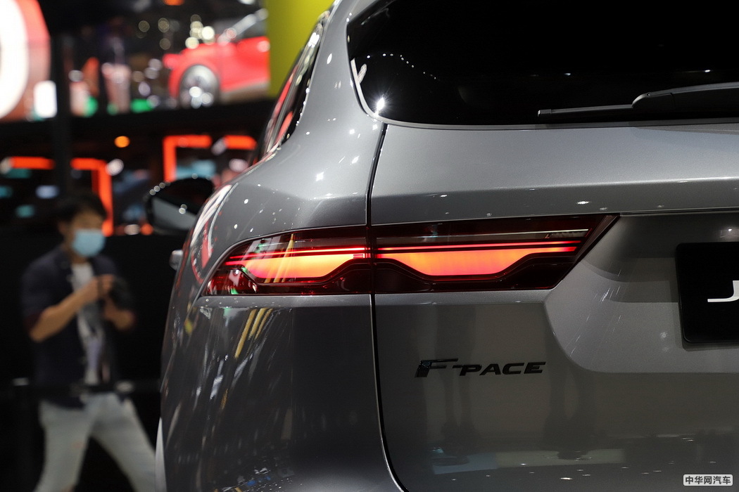 捷豹F-PACE 2020款 3.0SC S高性能版 组图