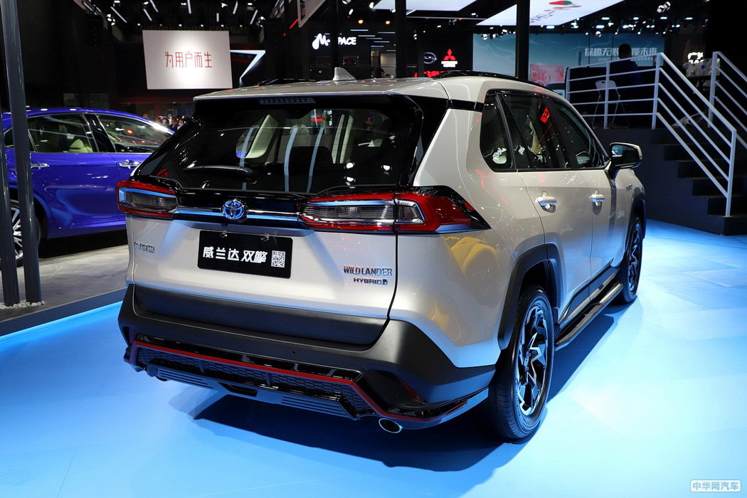 威兰达 2020款 双擎 2.5L CVT四驱豪华版 组图