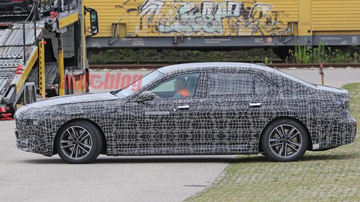 新一代宝马7系实车曝光 将于后年初上市