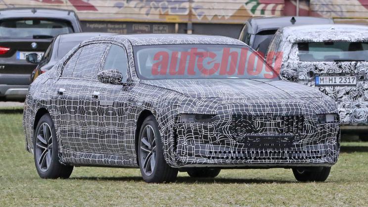 新一代宝马7系实车曝光 将于后年初上市