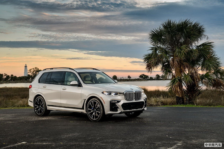 宝马召回部分进口X5、X7及4系汽车