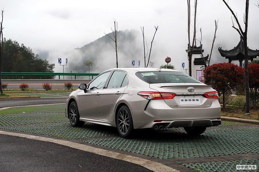 凯美瑞 2021款 2.5Q 旗舰版 组图