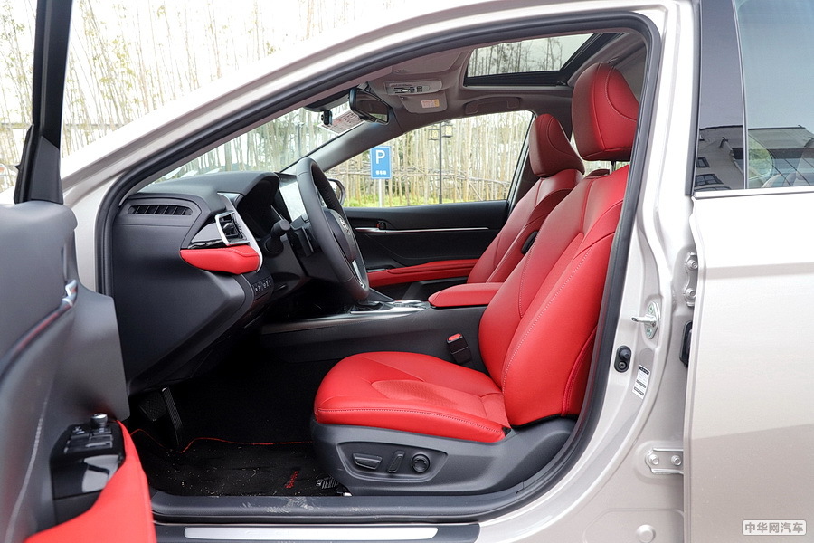 凯美瑞 2021款 2.5Q 旗舰版 组图