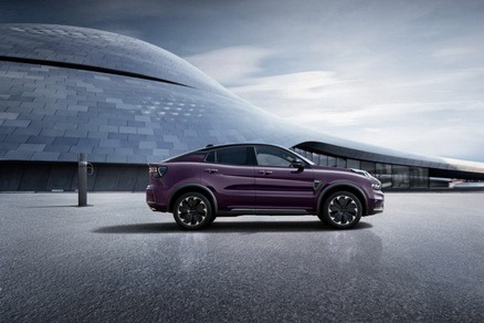 领克05 PHEV正式上市，售价22.77万元