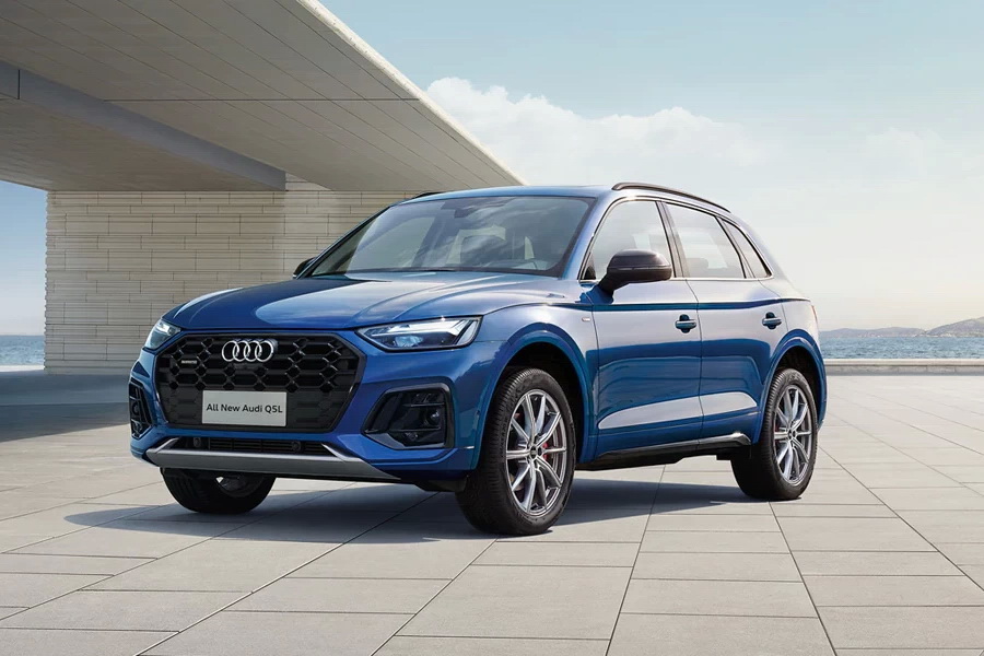 奥迪新款Q5L上市 39.68万起/配12V微混