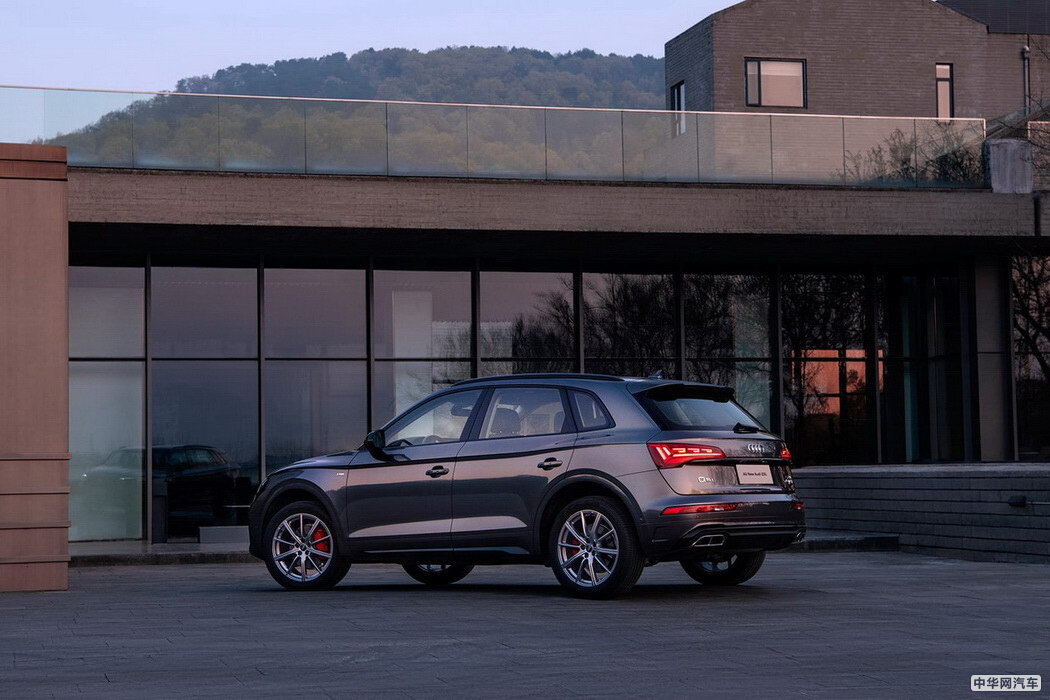 奥迪Q5L 2020款 45 TFSI 尊享豪华运动型 组图