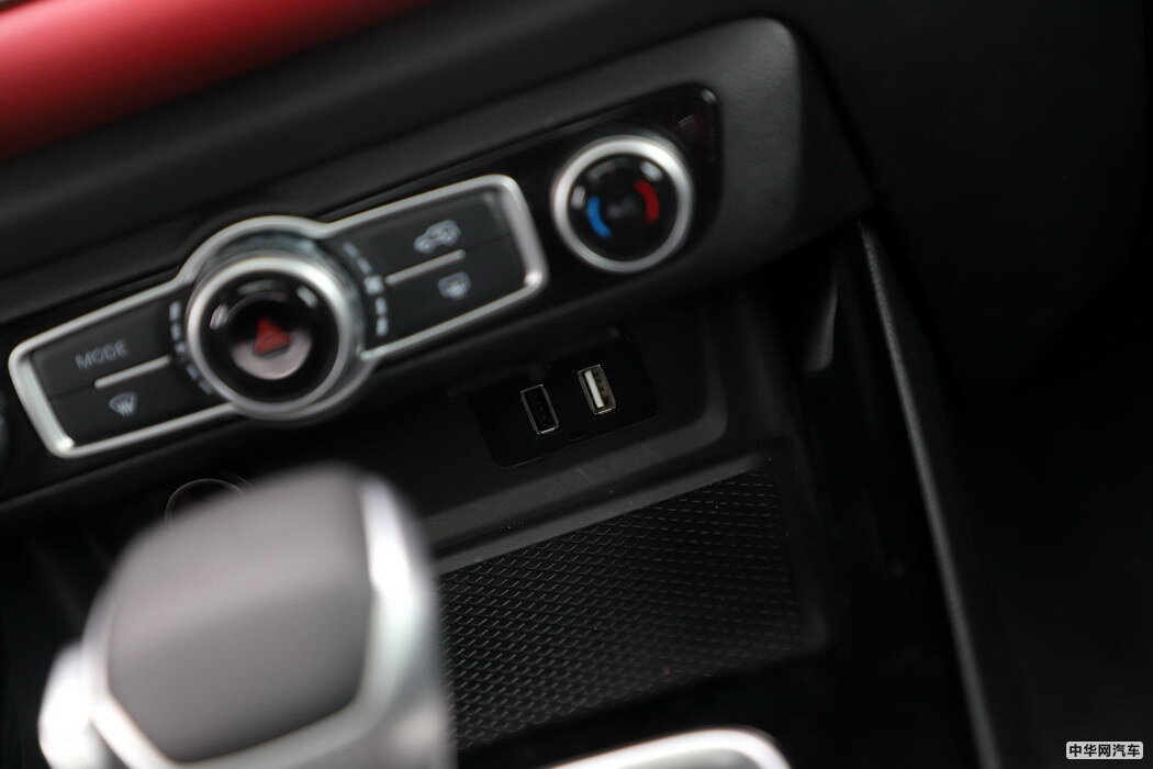 北京BJ30 2021款 1.5T 狼小美版 组图