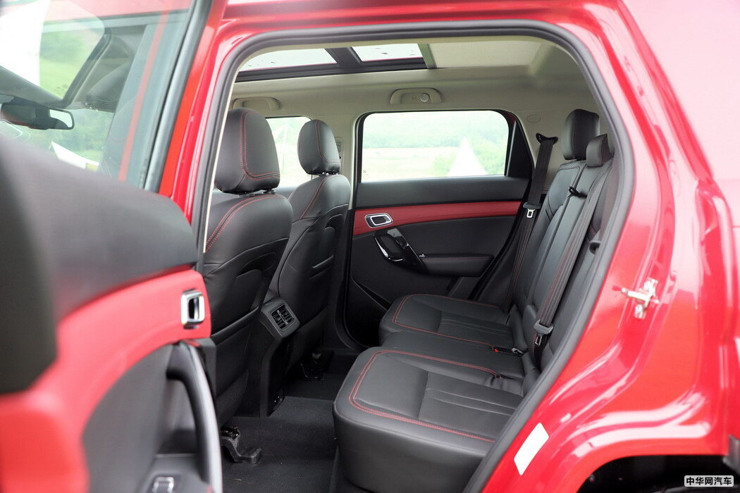 北京BJ30 2021款 1.5T 狼小美版 组图