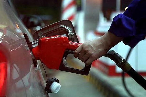 燃油车末日逼近 加拿大2035年禁售燃油车