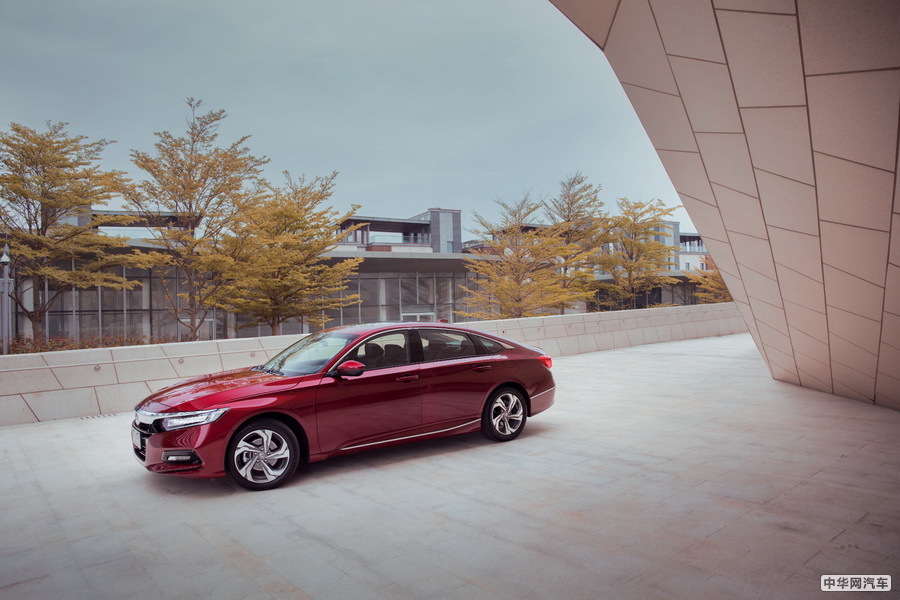 广汽本田半年销量37万辆 雅阁/缤智持续热销 广汽本田半年销量37万辆 雅阁/缤智持续热销