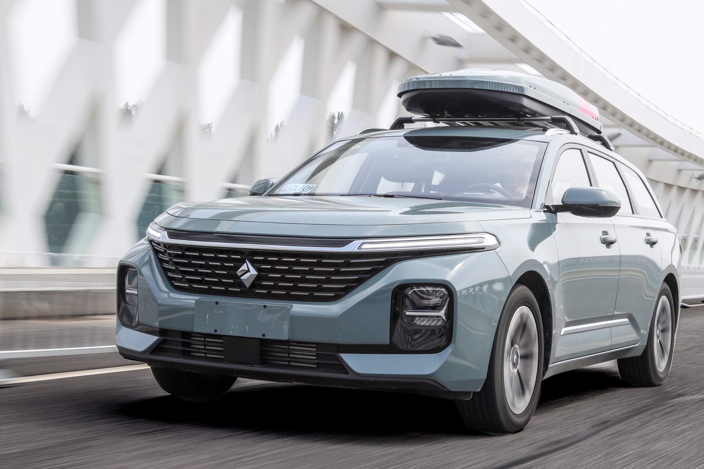 好开不贵的国产“瓦罐儿” 试新宝骏Valli