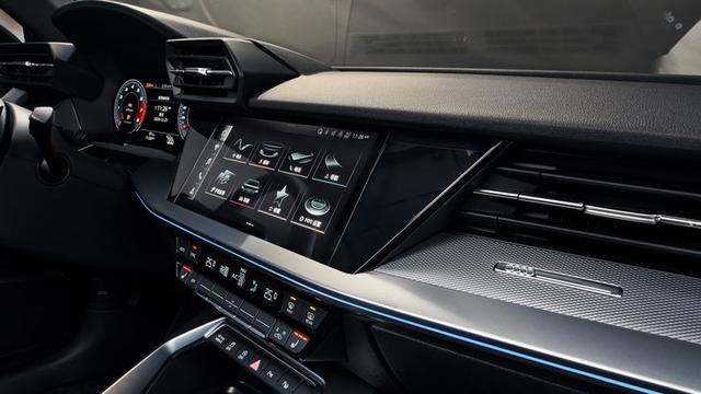 新款奥迪A3上市 引入RS套件燃速型  20.31万起