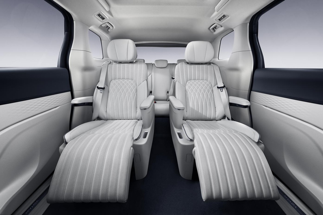 岚图梦想家4月即将上市 7座超豪华SPV