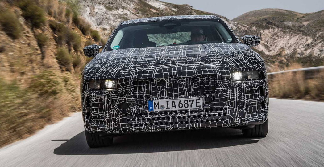 纯电动宝马 i7和新一代宝马7系 4月全球首发