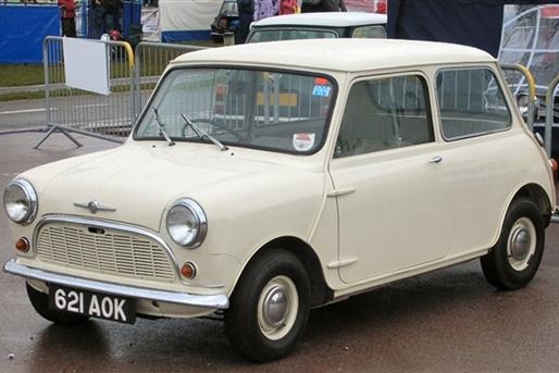 几十年前的宝马MINI被中国公司申请了专利