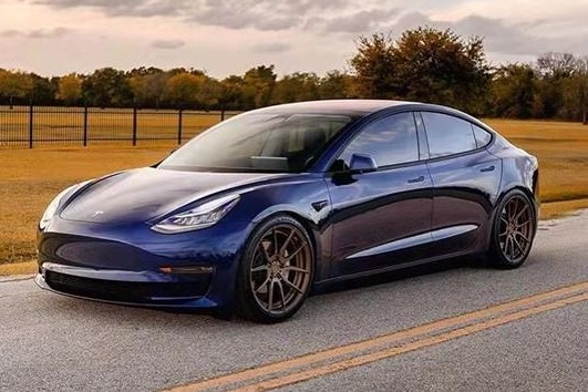 传特斯拉正准备进军泰国销售电动车等